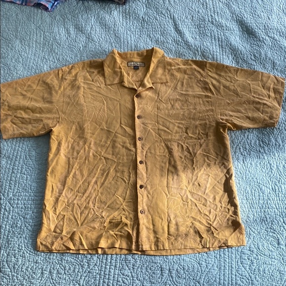 Tommy Bahama Silk Shirt with Subtle Tripical Print - Picture 1 of 8